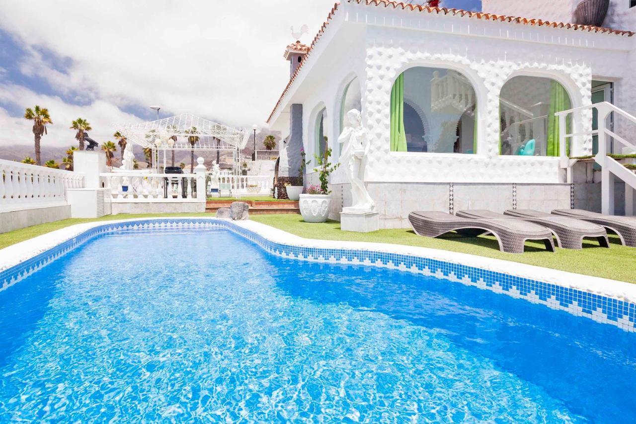 Villa Sara En San Eugenio - Sara Vacation Адехе Экстерьер фото